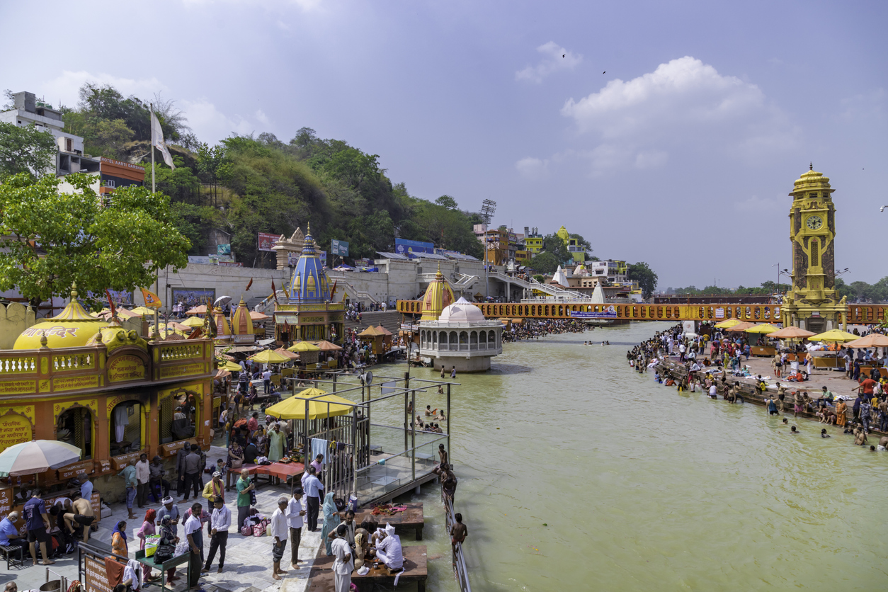 हरिद्वार कुंभ क्षेत्र में गैरहिंदुओं की नो एंट्री? CM धामी से लगाई गुहार, 1935 के एक्ट का दिया हवाला