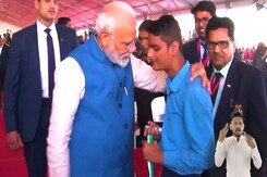 PM Modi's Mission To Empower 'Divyangs' PM Modi's Mission To Empower 'Divyangs'