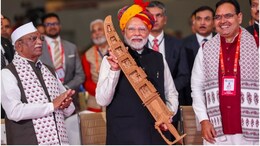Rajasthan: चूरू के कलाकार ने 2 साल में बनाई पीएम को भेंट की गई चंदन की तलवार, 6 पार्ट में उकेरी महाराणा प्रताप की शौर्य गाथा