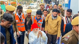 एयर इंडिया की फ्लाइट से पुणे के लिए रवाना आसाराम, 17 दिन सुरक्षा में तैनात रहेगी राजस्थान पुलिस