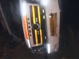 Indapur Ambulance Accident : मृतदेह घेऊन जाणारी रुग्णवाहिका वाटेतच उलटली, सोलापूर-पुणे हायवेवर अपघाताचा थरार