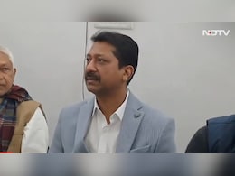 बिहार के मंत्री सुमित सिंह ने खड़ा किया विवाद, तेजस्वी की 'माई बहिन मान योजना' को बताया 'गाली' जैसा बिहार के मंत्री सुमित सिंह ने खड़ा किया विवाद, तेजस्वी की 'माई बहिन मान योजना' को बताया 'गाली' जैसा