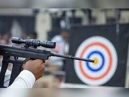 National Shooting Championship: किरण जाधव ने पुरुषों की 50 मीटर राइफल 3 पोजिशन का गोल्ड जीता, ओलंपिक कांस्य विजेता तीसरे स्थान पर National Shooting Championship: किरण जाधव ने पुरुषों की 50 मीटर राइफल 3 पोजिशन का गोल्ड जीता, ओलंपिक कांस्य विजेता तीसरे स्थान पर