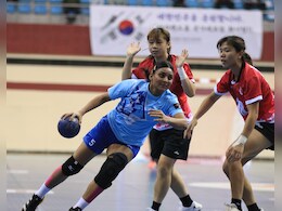 एशियाई महिला हैंडबॉल चैंपियनशिप: भारत का विजयी आगाज, हांगकांग को 31-28 से हराया एशियाई महिला हैंडबॉल चैंपियनशिप: भारत का विजयी आगाज, हांगकांग को 31-28 से हराया