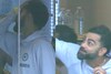 Virat Goes Through Many Emotions As India Avoid Follow-On - Video Is Viral