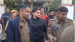 Rajasthan: राजस्थान में लॉरेंस गैंग के नाम पर फिरौती मांगने वाले को देखने उमड़ी भीड़, कोर्ट के बाहर लगा लोगों का तांता