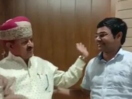 पूर्व विधायक भवानी सिंह राजावत को मिली 3 साल की सजा, DFO को मारा था थप्पड़...विवादों से रहा है रिश्ता पूर्व विधायक भवानी सिंह राजावत को मिली 3 साल की सजा, DFO को मारा था थप्पड़...विवादों से रहा है रिश्ता