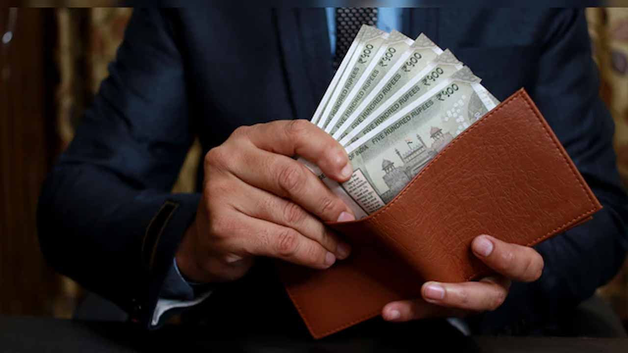 India's $129 Billion Windfall - How The Diaspora Is Fueling Its Rise