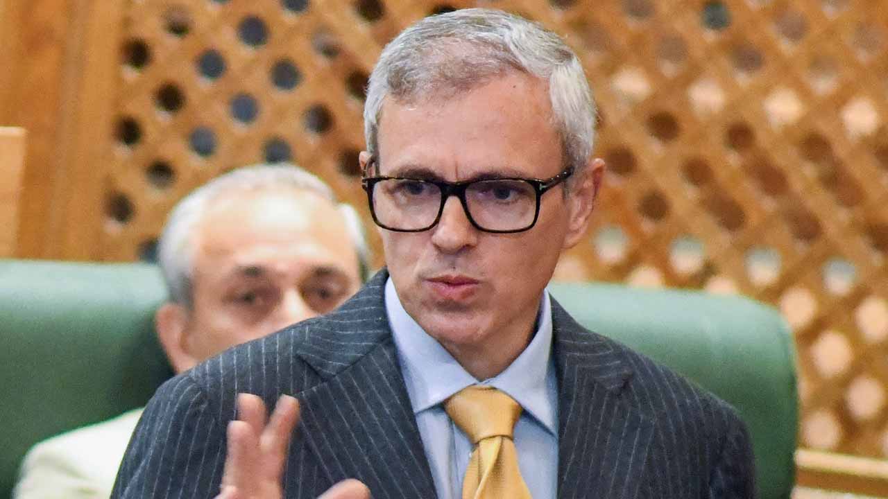 "Let Mamata Banerjee Claim...": Omar Abdullah Over INDIA Bloc Leadership