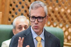 "Let Mamata Banerjee Claim...": Omar Abdullah Over INDIA Bloc Leadership "Let Mamata Banerjee Claim...": Omar Abdullah Over INDIA Bloc Leadership