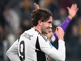 Juve Draw As Match Interrupted After Vlahovic Abuse, Napoli Go Joint Top