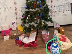 Viral: Indian Employee Gets Tub Of 'Dahi' From Secret Santa. Internet Cannot Stop Laughing Viral: Indian Employee Gets Tub Of 'Dahi' From Secret Santa. Internet Cannot Stop Laughing