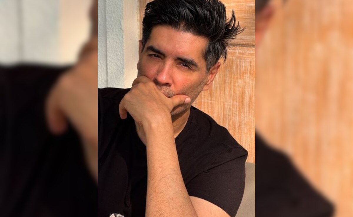 Kareena Kapoor, Kajol's Wishes For Birthday Boy Manish Malhotra