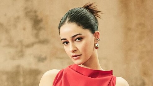 Inside Ananya Panday's Dinner Party At Home With BFFs Shanaya Kapoor And Suhana Khan