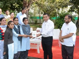 Churu: चूरू कलेक्टर ने छात्रों के साथ चाय पे की  चर्चा, बच्चों को बताया  IAS बनने का सक्सेस मंत्र