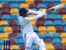 Jasprit Bumrah Slams Pat Cummins For Massive Six. Australia Captain's Reaction Goes Viral - Watch Jasprit Bumrah Slams Pat Cummins For Massive Six. Australia Captain's Reaction Goes Viral - Watch