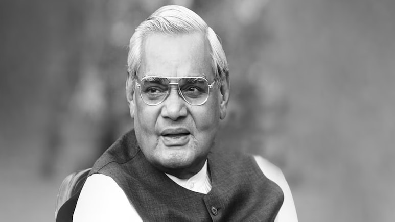 101वीं जयंती पर पढ़ें अटल जी के कम सुने किस्से... पिता के साथ एक ही कॉलेज में पढ़ाई, जब पाकिस्तानी पत्रकार...