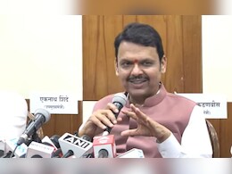 चिमुकल्या देवांशीवर यकृत प्रत्यारोपणाची  यशस्वी शस्त्रक्रिया, मुख्यमंत्री वैद्यकीय सहाय्यता निधीमुळे वाचला जीव चिमुकल्या देवांशीवर यकृत प्रत्यारोपणाची  यशस्वी शस्त्रक्रिया, मुख्यमंत्री वैद्यकीय सहाय्यता निधीमुळे वाचला जीव