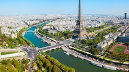 9 Stunning Hotels In Paris For A Budget-Friendly Trip