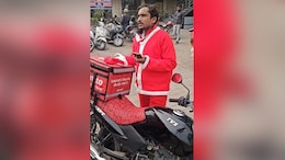 "Do You Dress As Lord Ram On Diwali?": Delivery Man Made To Remove Santa Outfit