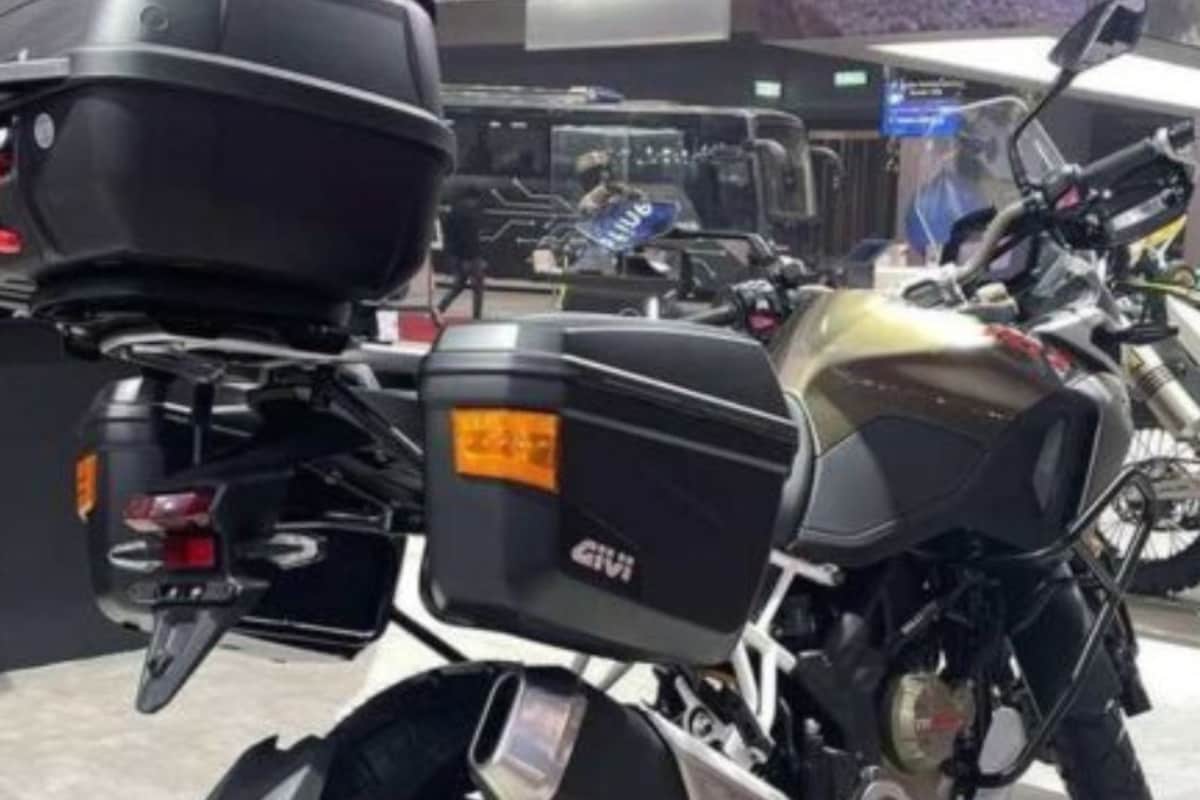 TVS Apache RTX 300 Images Leaked TVS Apache RTX 300 Images Leaked