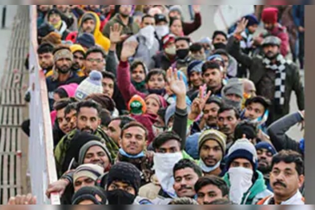 वैष्णो देवी मंदिर में भगदड़ में 12 लोगों की मौत हो गई थी वैष्णो देवी मंदिर में भगदड़ में 12 लोगों की मौत हो गई थी
