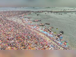 महाकुंभ LIVE : मकर संक्रांति पर उमड़ा आस्था का सैलाब, 3.50 करोड़ से अधिक श्रद्धालुओं ने किया अमृत स्नान महाकुंभ LIVE : मकर संक्रांति पर उमड़ा आस्था का सैलाब, 3.50 करोड़ से अधिक श्रद्धालुओं ने किया अमृत स्नान