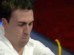 Watch: Man Crushes 52 Eggs With Elbows In A Minute, Sets Guinness World Record Watch: Man Crushes 52 Eggs With Elbows In A Minute, Sets Guinness World Record