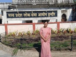 ऑटो चालक की लाडली बिटिया बनी डिप्टी कलेक्टर,  MPPSC में 12वीं रैंक लाकर बढ़ाया रीवा का मान ऑटो चालक की लाडली बिटिया बनी डिप्टी कलेक्टर,  MPPSC में 12वीं रैंक लाकर बढ़ाया रीवा का मान