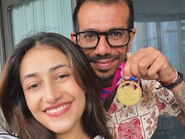 यजुवेंद्र चहल-धनाश्री वर्मा के तलाक की खबरों के बीच एक और क्रिकेटर ने हटाई एक्ट्रेस वाइफ संग इंस्टाग्राम से शादी की तस्वीरें यजुवेंद्र चहल-धनाश्री वर्मा के तलाक की खबरों के बीच एक और क्रिकेटर ने हटाई एक्ट्रेस वाइफ संग इंस्टाग्राम से शादी की तस्वीरें