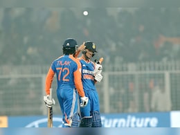 IND vs ENG: इंग्लैंड के खिलाफ अभिषेक शर्मा की तूफानी पारी ने दिलाई जीत, अर्शदीप सिंह ने टी20 इतिहास में बनाया इतिहास IND vs ENG: इंग्लैंड के खिलाफ अभिषेक शर्मा की तूफानी पारी ने दिलाई जीत, अर्शदीप सिंह ने टी20 इतिहास में बनाया इतिहास