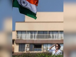 Shah Rukh Khan Asks Fans To "Uphold The Values Of The Constitution" On Republic Day