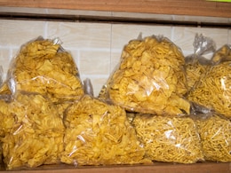 1-Year-Old Girl In Gujarat Gets Diarrhoea After Eating Popular Snack Containing Dead Rat 1-Year-Old Girl In Gujarat Gets Diarrhoea After Eating Popular Snack Containing Dead Rat