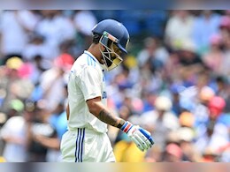 IND vs AUS, 5th Test: सिडनी में ताश के पत्तों की तरह बिखर गई टीम इंडिया, दर्ज हुआ शर्मनाक रिकॉर्ड