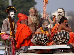 आकर्षण का केंद्र बने चाबी वाले बाबा, भव्य आयोजन के लिए सरकार को सराहा