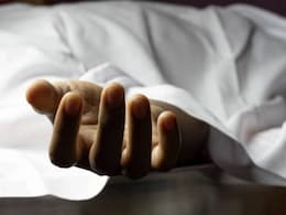 मां को गला दबाकर मारा और पिता को चाकू घोंपकर...: पढ़ाई के बारे में पूछने पर हैवान बन गया बेटा मां को गला दबाकर मारा और पिता को चाकू घोंपकर...: पढ़ाई के बारे में पूछने पर हैवान बन गया बेटा
