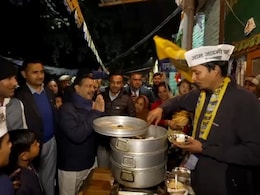 Arvind Kejriwal Makes Pit Stop For 'Vegetable Momo' Amid Delhi Poll Campaign