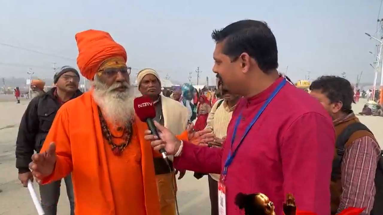 "Such A Rare Celestial Alignment Takes Place Once Every 144 Years," Says Seer At Maha Kumbh
