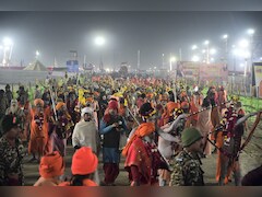 महाकुंभ में मौनी अमावस्या स्नान : अखाड़ों के साधु-संत कब लगाएंगे डुबकी? प्रयागराज से हर अपडेट, यहां जानें