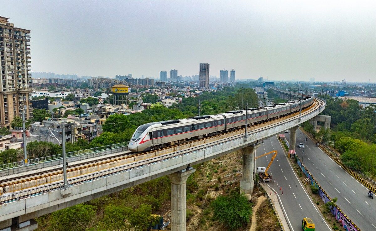 अब दिखेगी 'नमो भारत' की रफ्तार, महज 40 मिनट में दिल्ली से मेरठ; कल PM मोदी करेंगे उद्घाटन | Namo Bharat Corridor, pm modi will inaugrate Delhi know more details