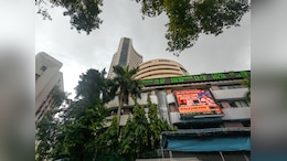 Sensex, Nifty Open Flat After US Federal Policy Decision