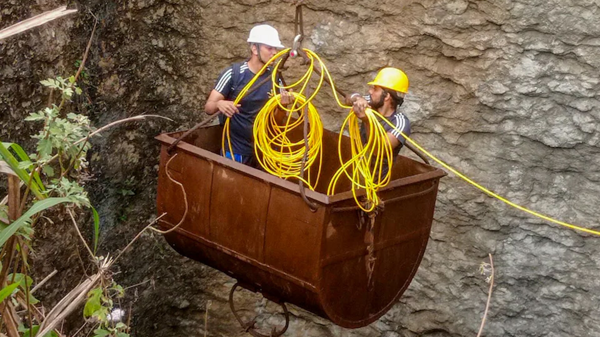 NDTV At Ground Zero: Water In Assam Mine Shaft A Hurdle In Rescue Ops