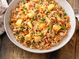 How To Make Protein-Packed Egg Garlic Fried Rice - Follow These Steps