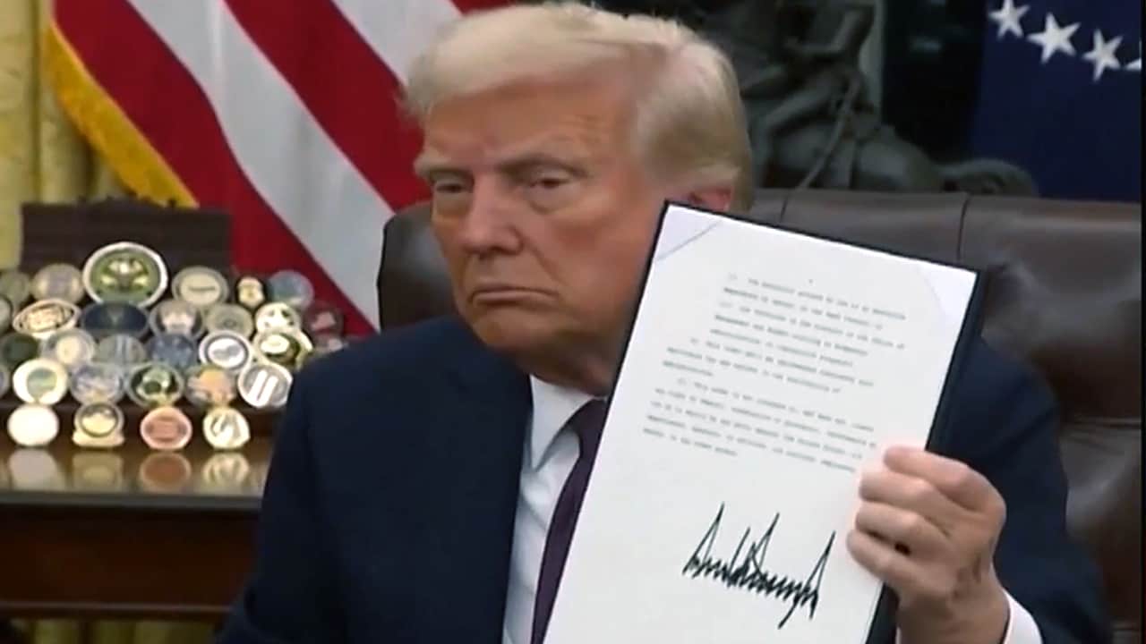 Birthright Citizenship: States File Lawsuit Against Trump | Pete Hegseth In Trouble