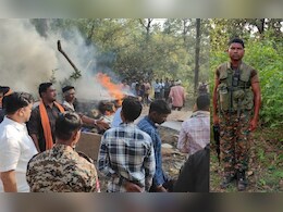 नक्सलियों का खौफ! शहीद जवान का उसके गांव में नहीं हो सका अंतिम संस्कार, इसलिए लेना पड़ा ये फैसला 