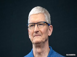 Apple Chief Tim Cook, With Rs 544 Crore Salary, Gets 18% Pay Rise Apple Chief Tim Cook, With Rs 544 Crore Salary, Gets 18% Pay Rise