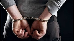 4 साल से फरार था डोडा तस्कर... 15 हजार का इनाम, पत्नी-बच्चों के साथ गांव के खेतों में ही छिपा रहा