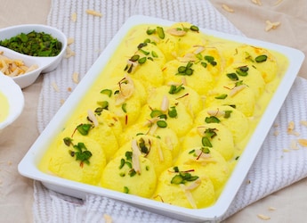 How To Make Angoori Rasmalai With A New Twist - Check Out This Easy Recipe