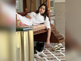 Janhvi Kapoor's "Sleeping Beauty" Mode From Rumoured Boyfriend Shikhar Pahariya's Photo Dump Janhvi Kapoor's "Sleeping Beauty" Mode From Rumoured Boyfriend Shikhar Pahariya's Photo Dump