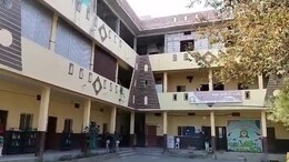 Dewas News: पांचवीं कक्षा में पढ़ने वाले मासूम पर अचानक बरस पड़ी शिक्षिका, मामला आया सामने तो पुलिस के पास पहुंचे माता-पिता